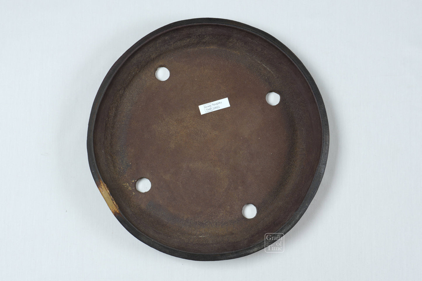 24621: Ryugaku Marutsune (Tokoname) - Nanban - 14½ in (37cm)
