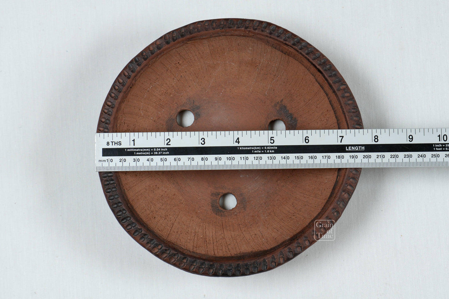 24749: Fusyu / Tomifune (Tokoname) - Round Pot - 7⅝ in (20cm)