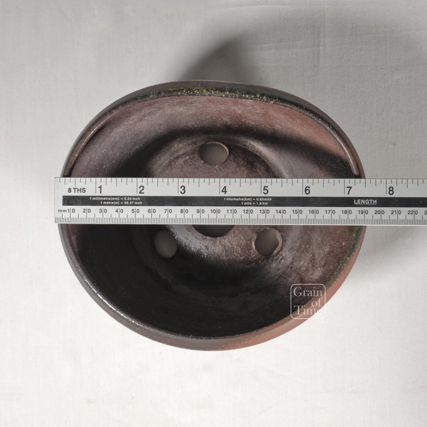 Katsumi Nimiki - Kiln Change Round - 7½ in (19cm)