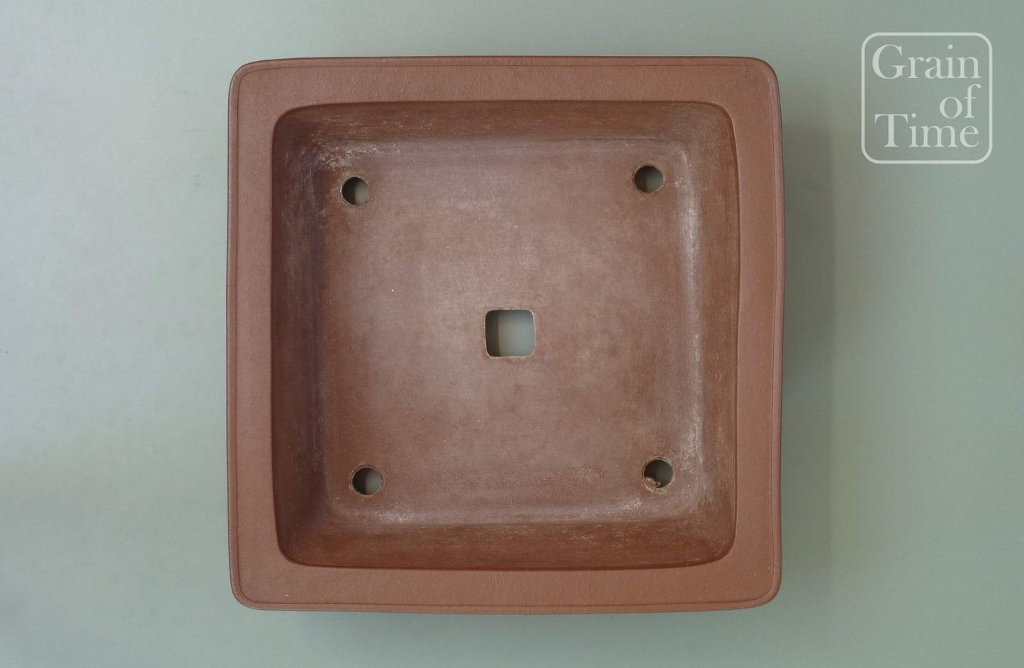 Akira Shouzan (Tokoname) - Unglazed Square - 12¼ in (31cm)