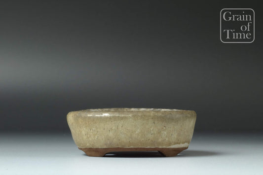 24131: Toujaku - White Oval - 92mm