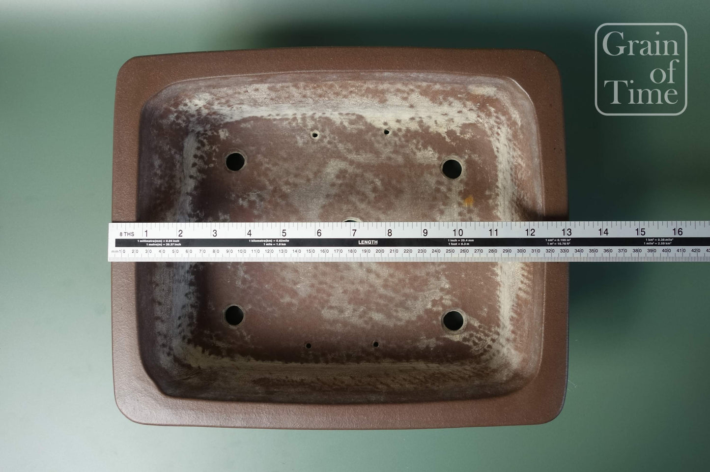 Yuji Nakano (Tokoname) - Unglazed Rectangle - 13¼ in (34cm)