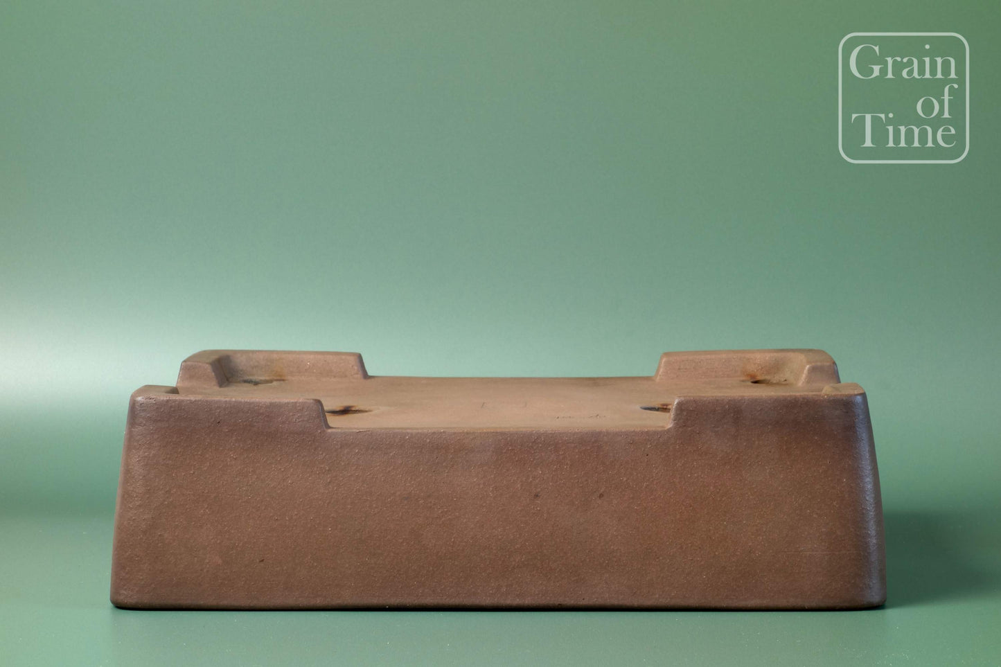 Mitsumine Saida (Tokoname) - Handmade Rectangle - 13½ in (34cm)