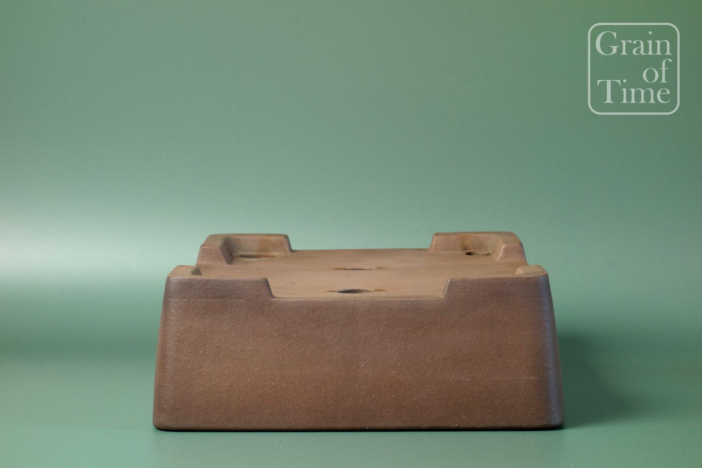 Mitsumine Saida (Tokoname) - Handmade Rectangle - 13½ in (34cm)
