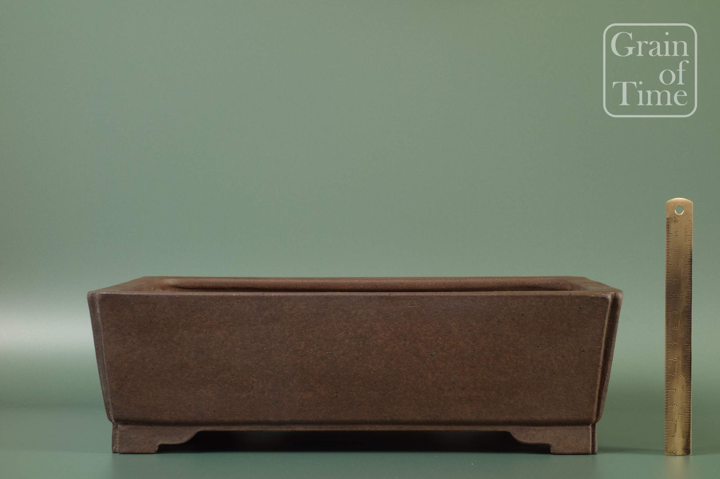 Yamaaki (2nd Gen. Koshosen) - Unglazed Rectangle - 13⅞ in (35cm)