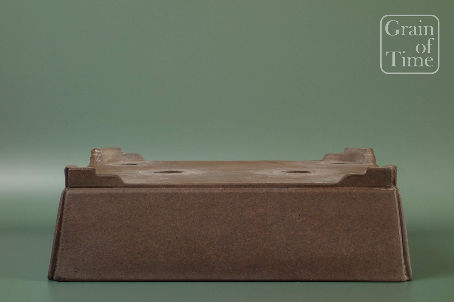 Yamaaki (2nd Gen. Koshosen) - Unglazed Rectangle - 13⅞ in (35cm)