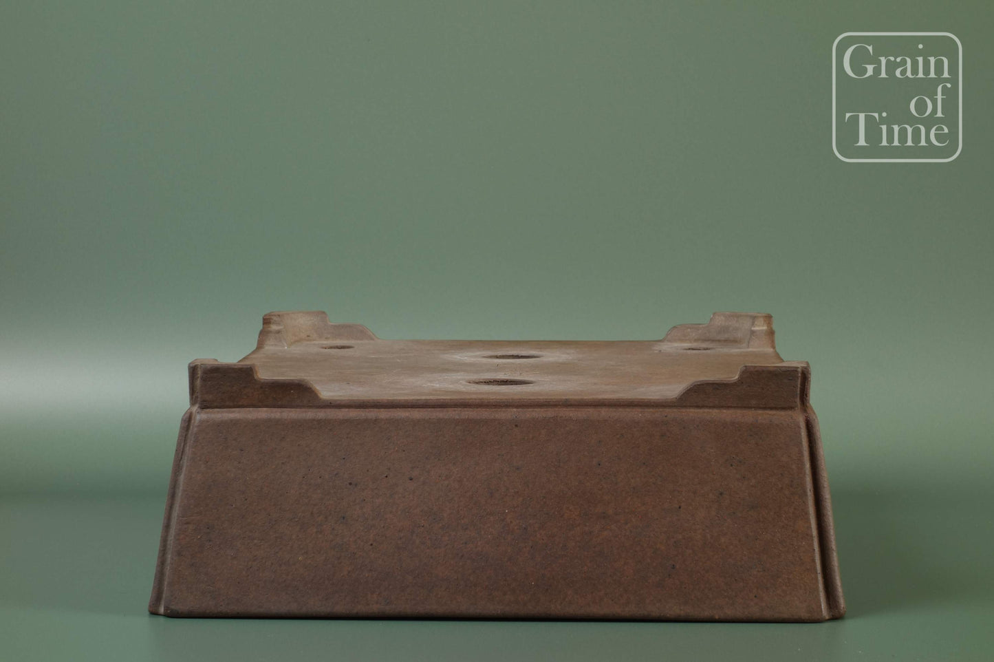 Yamaaki (2nd Gen. Koshosen) - Unglazed Rectangle - 13⅞ in (35cm)