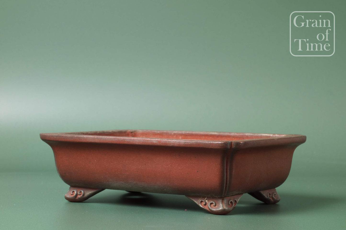 Ikko (Tokoname) - Unglazed Vermillion Rectangle - 6½ in (16cm)
