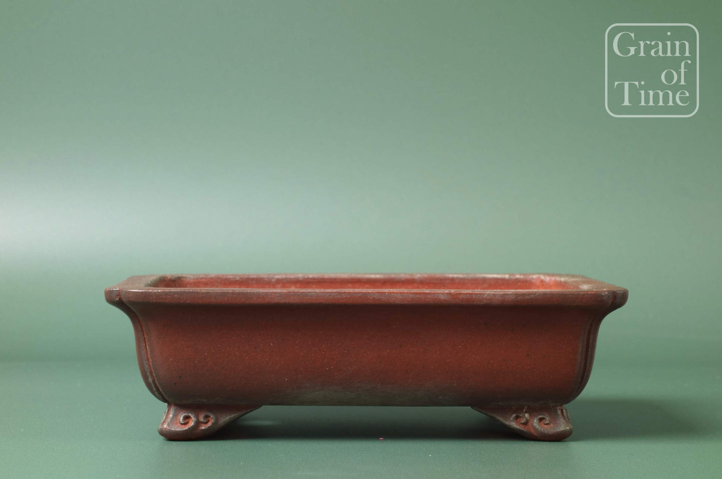 Ikko (Tokoname) - Unglazed Vermillion Rectangle - 6½ in (16cm)