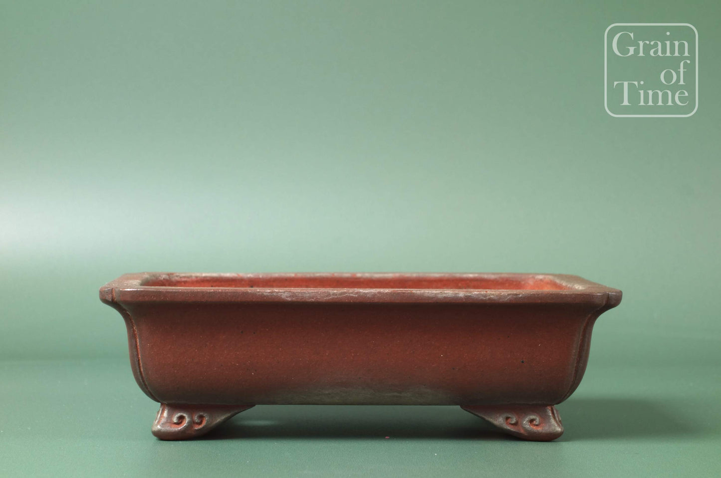 Ikko (Tokoname) - Unglazed Vermillion Rectangle - 6½ in (16cm)