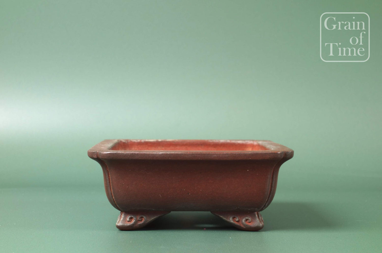 Ikko (Tokoname) - Unglazed Vermillion Rectangle - 6½ in (16cm)