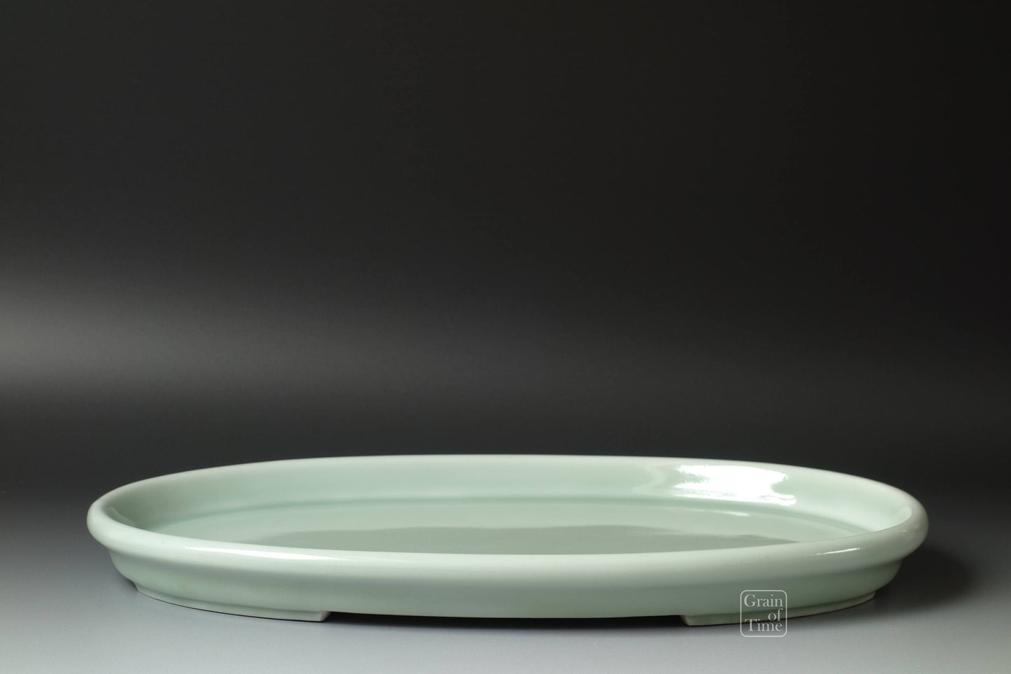 (24681) Juetsu Celadon Suiban - 15½ in (39cm)