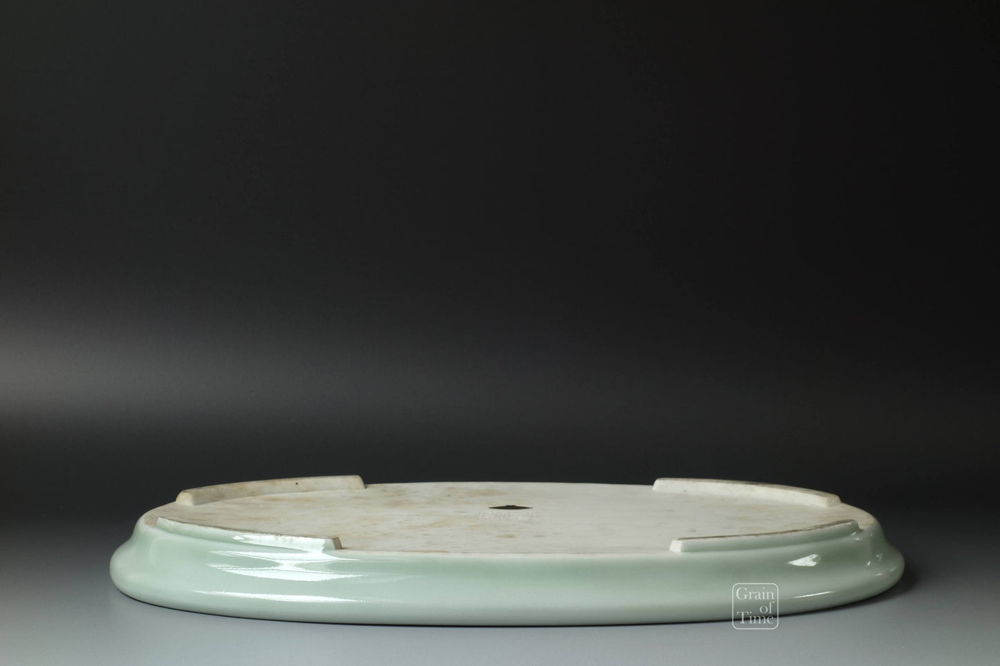 (24681) Juetsu Celadon Suiban - 15½ in (39cm)