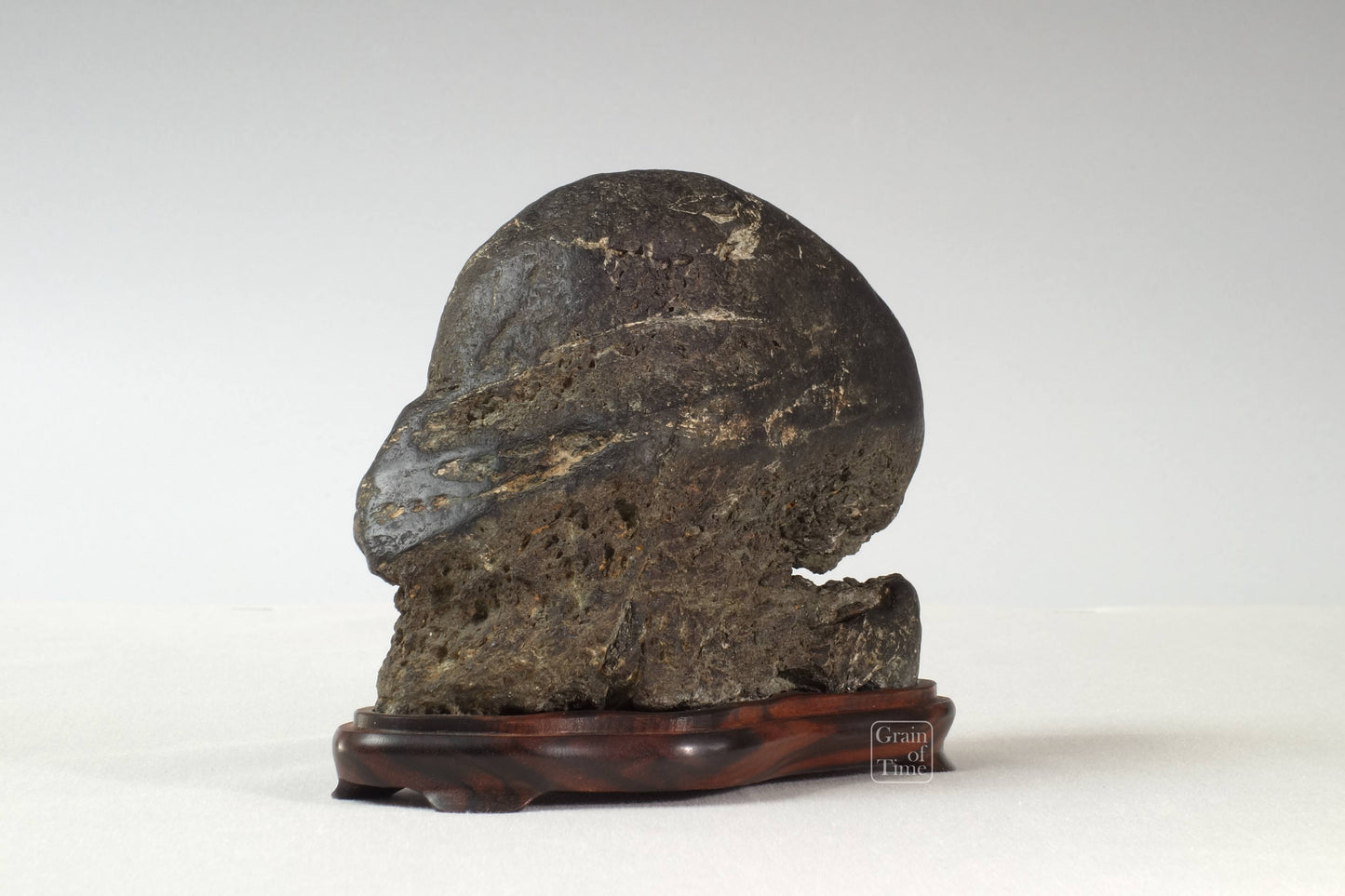 24258 - Hakkaisin Suiseki - 6¼ in (16cm)