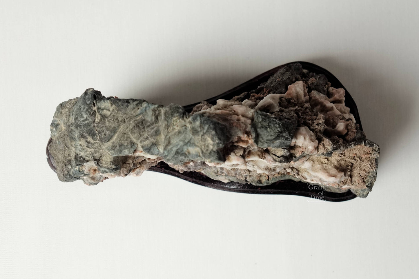 24170 - Chrysanthemum Stone - Kikka-ishi - 6¼in (16cm)
