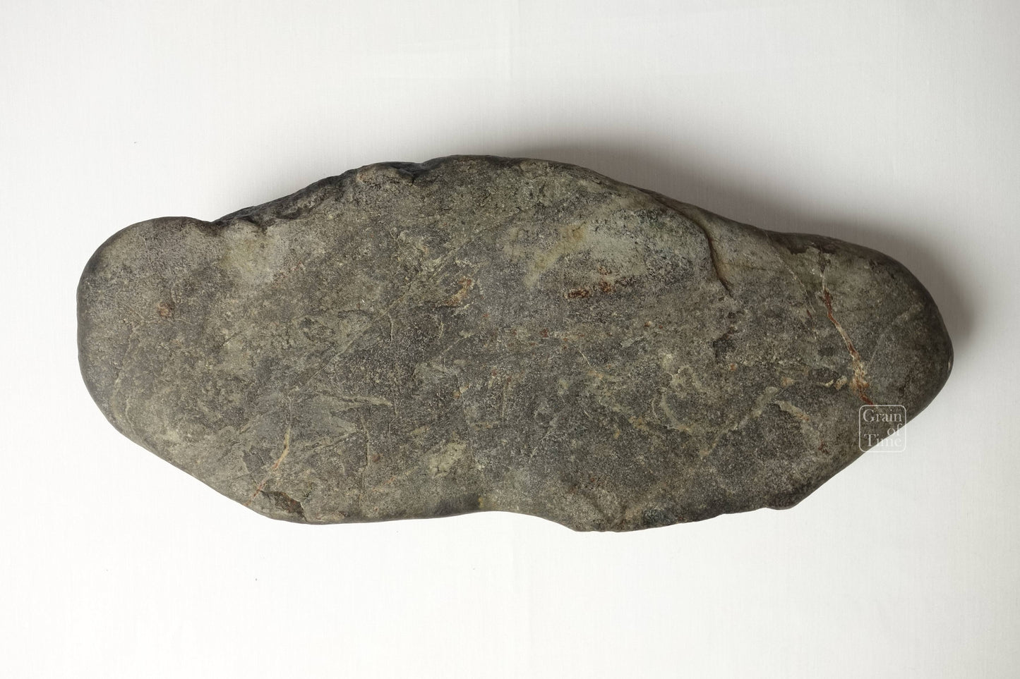 24284: Kamuikotan (Chlorite) Suiseki - 13⅝ in (35cm)