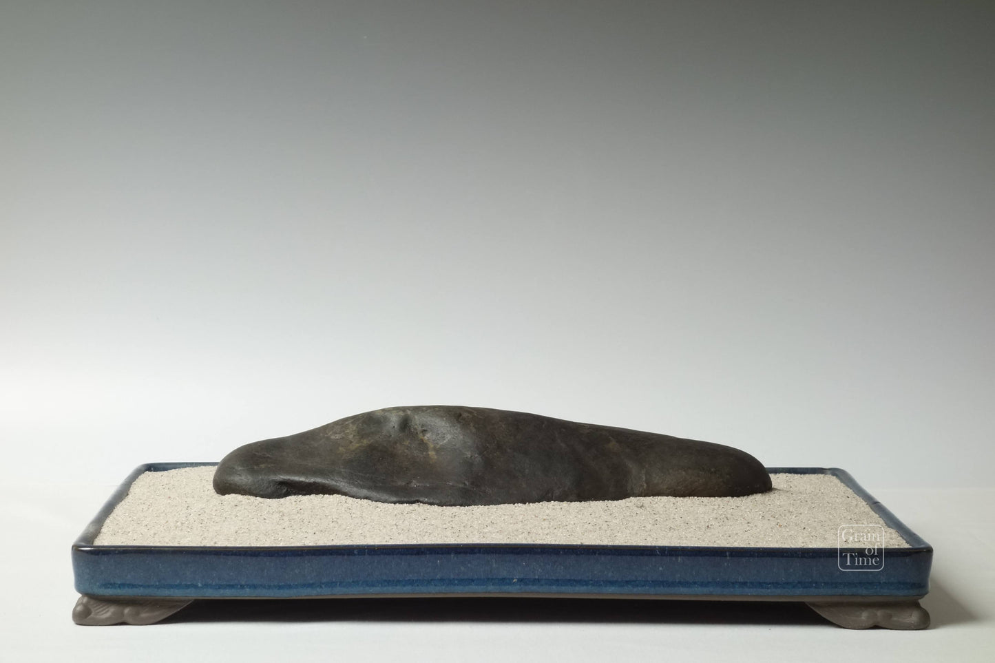 24284: Kamuikotan (Chlorite) Suiseki - 13⅝ in (35cm)
