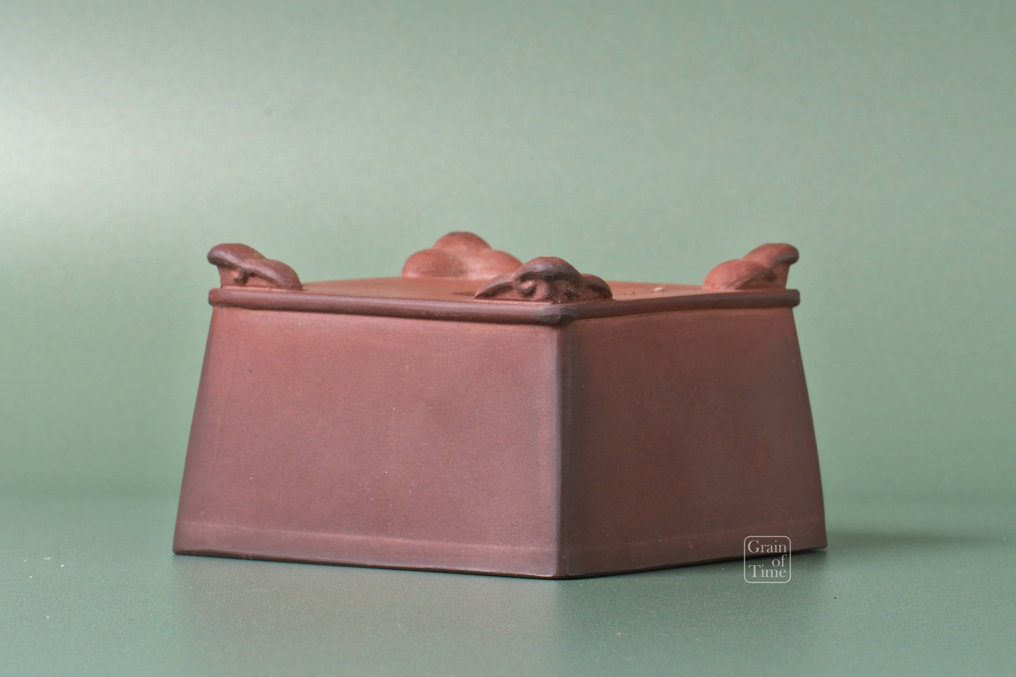 24805: Haruta Seifu - Unglazed Cascade - 3⅝ in (93mm)