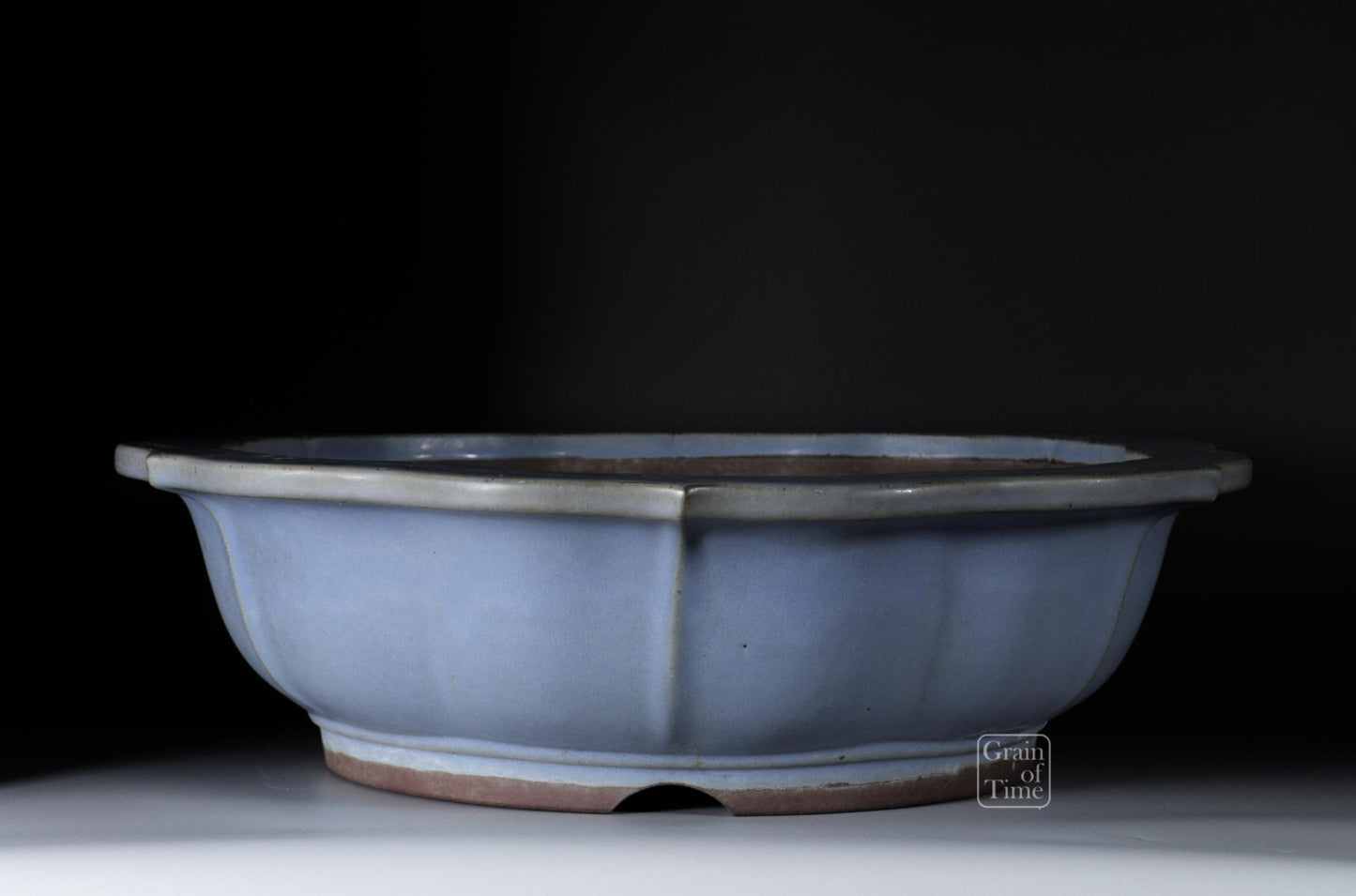 24943: Yamaaki (Tokoname) 3rd Gen - Kinyo (Pale Blue) Rinka - 21 in (53cm)