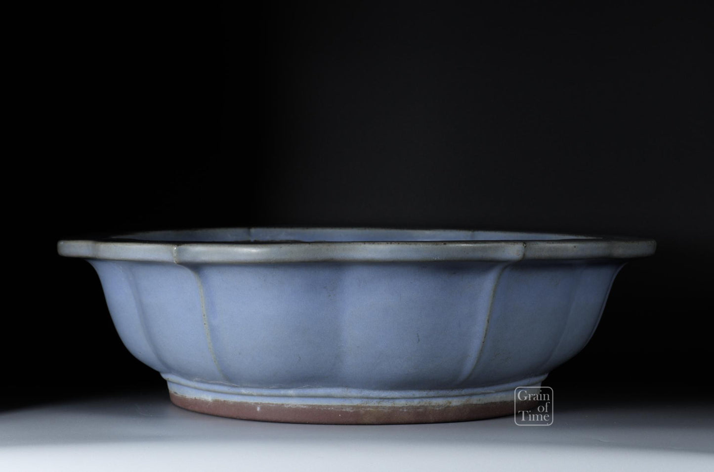 24943: Yamaaki (Tokoname) 3rd Gen - Kinyo (Pale Blue) Rinka - 21 in (53cm)