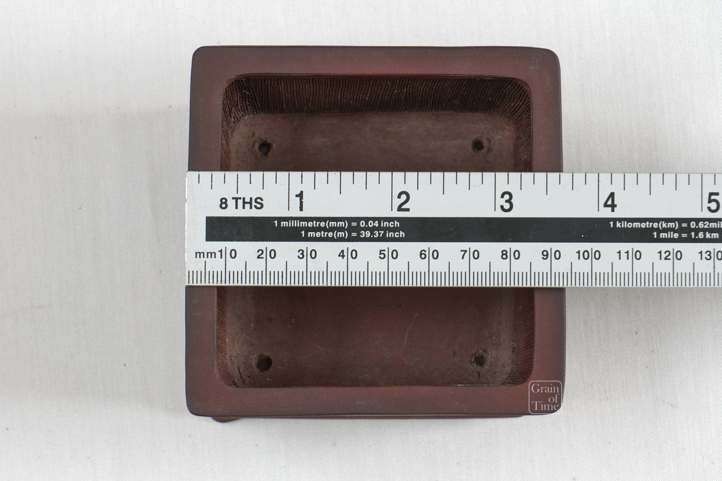 24805: Haruta Seifu - Unglazed Cascade - 3⅝ in (93mm)