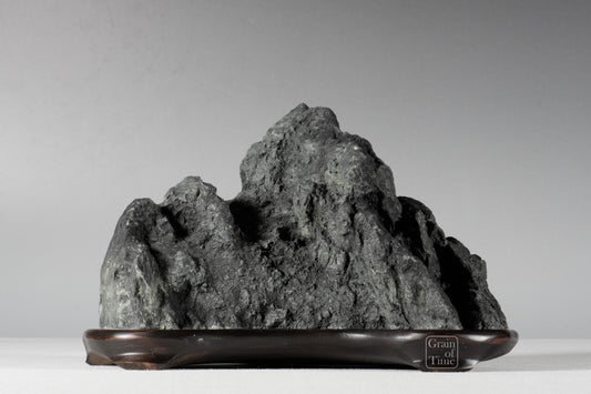 24905: Ibigawa Toyama Suiseki - 8in (20cm)