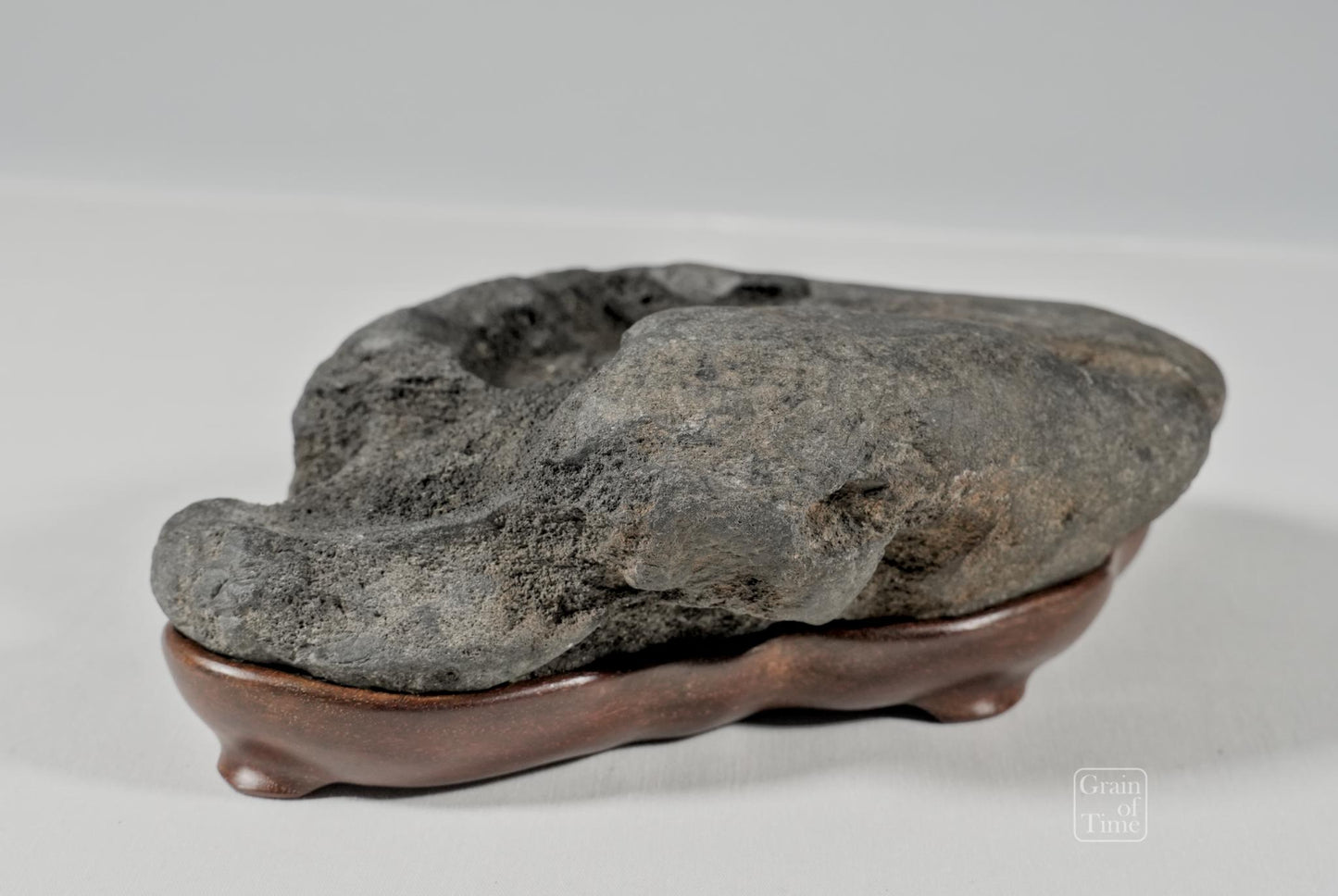 24995: Kamogawa Pool Suiseki - 8 in (20cm)