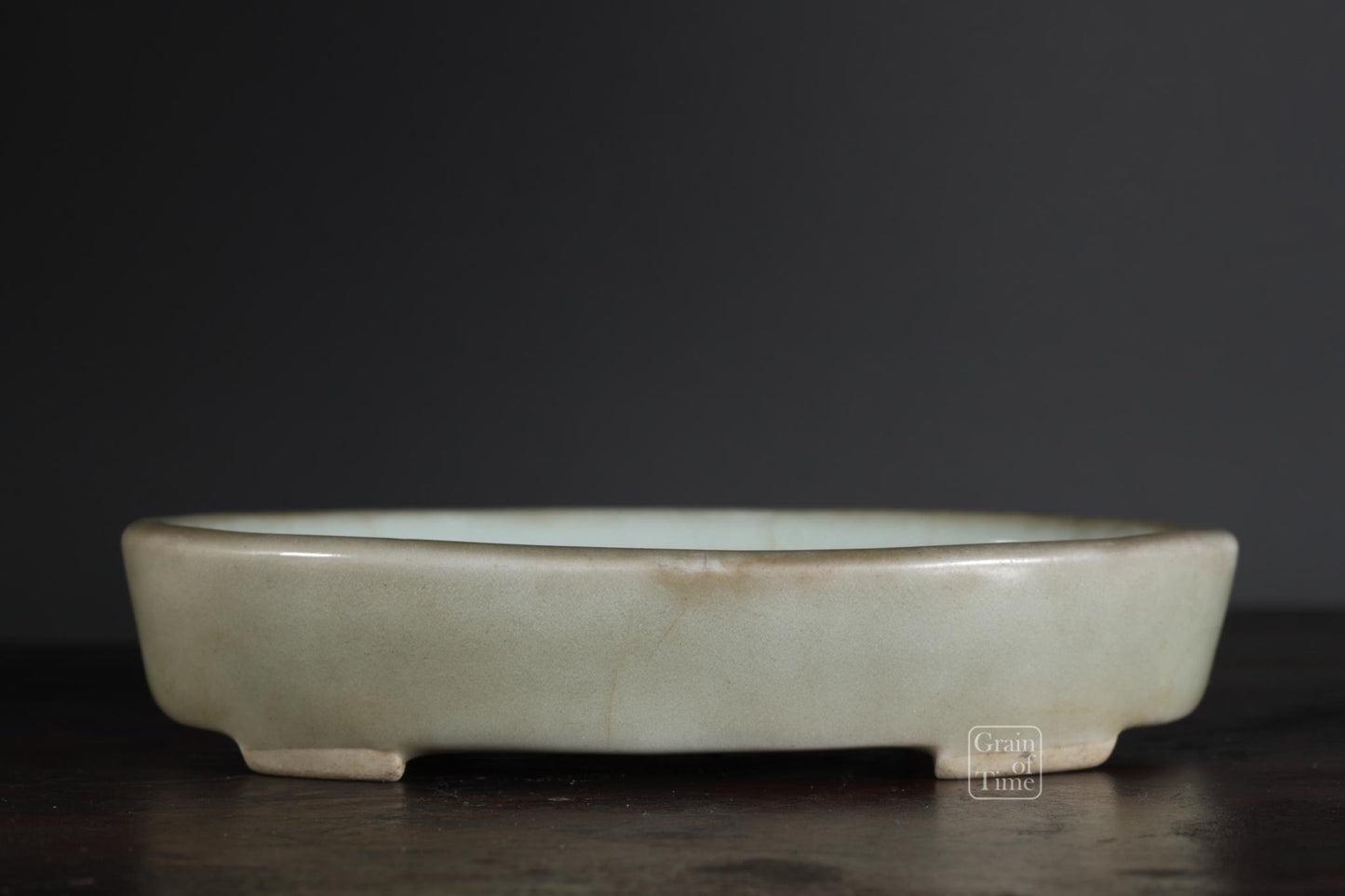 24977: Imaoka Machinao - Celadon Oval w/ Patina - 4⅝ in (12cm)
