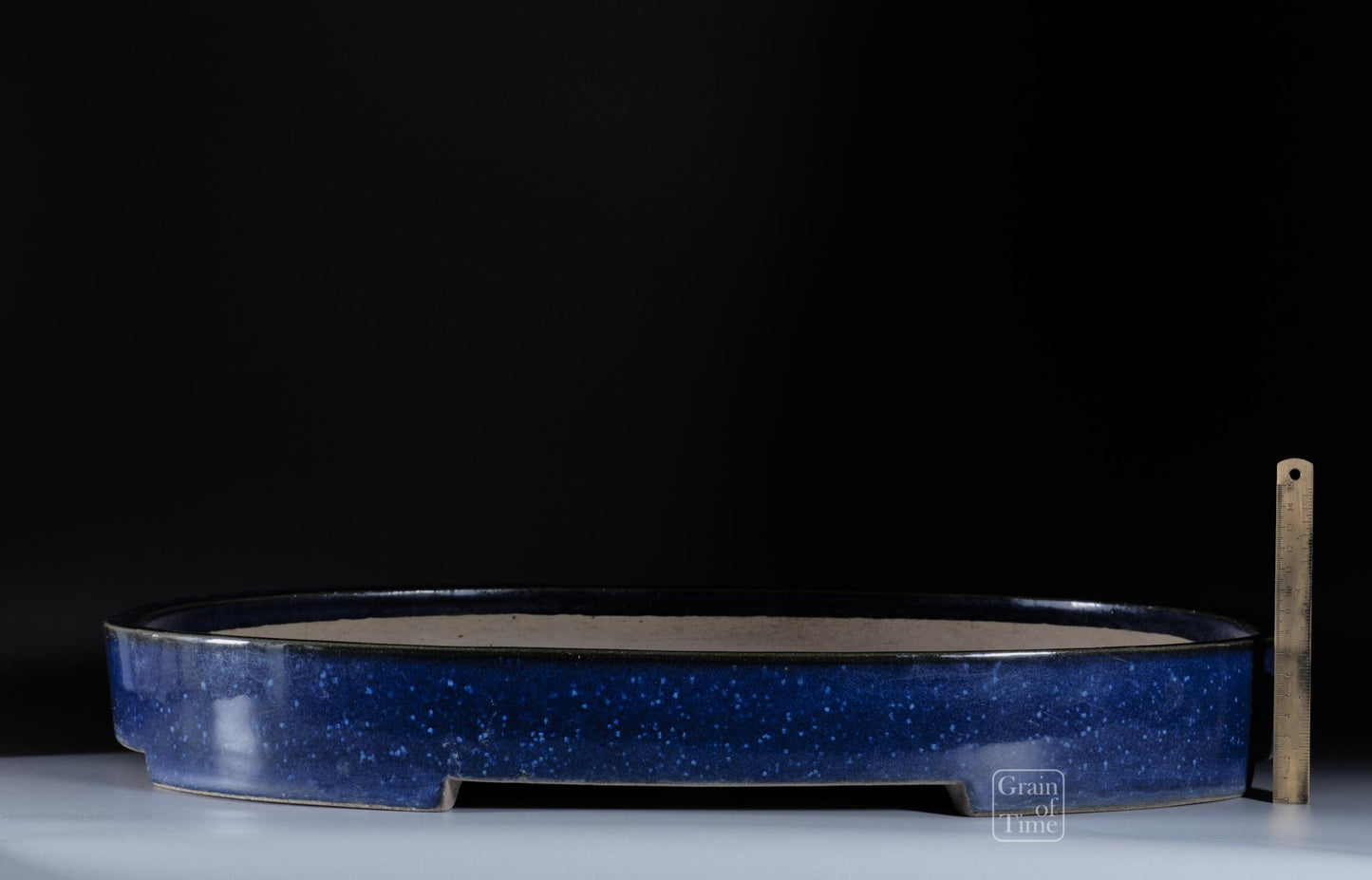 25016: Mazan / Shinzan Terahata - Ruri (Dark Blue) Oval - 24in (61cm)