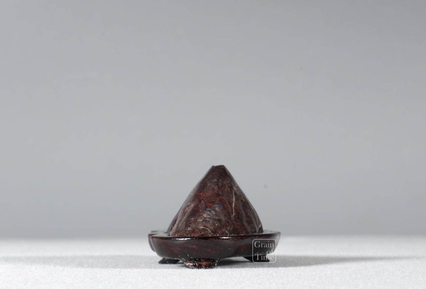 25030 - Abegawa Fuji Suiseki - 4½ in (12cm)