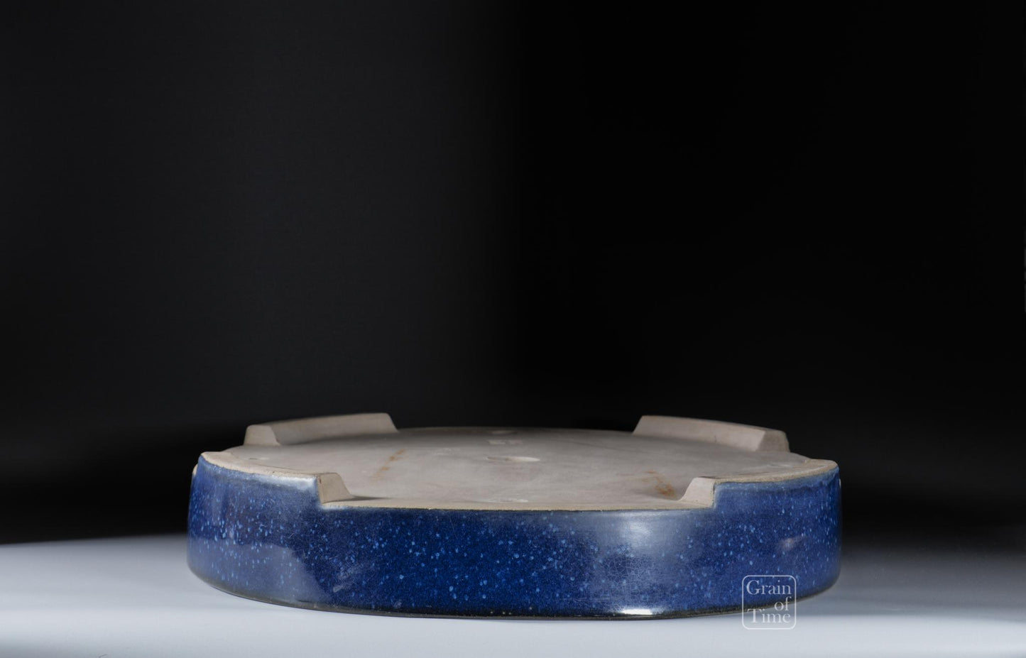 25016: Mazan / Shinzan Terahata - Ruri (Dark Blue) Oval - 24in (61cm)