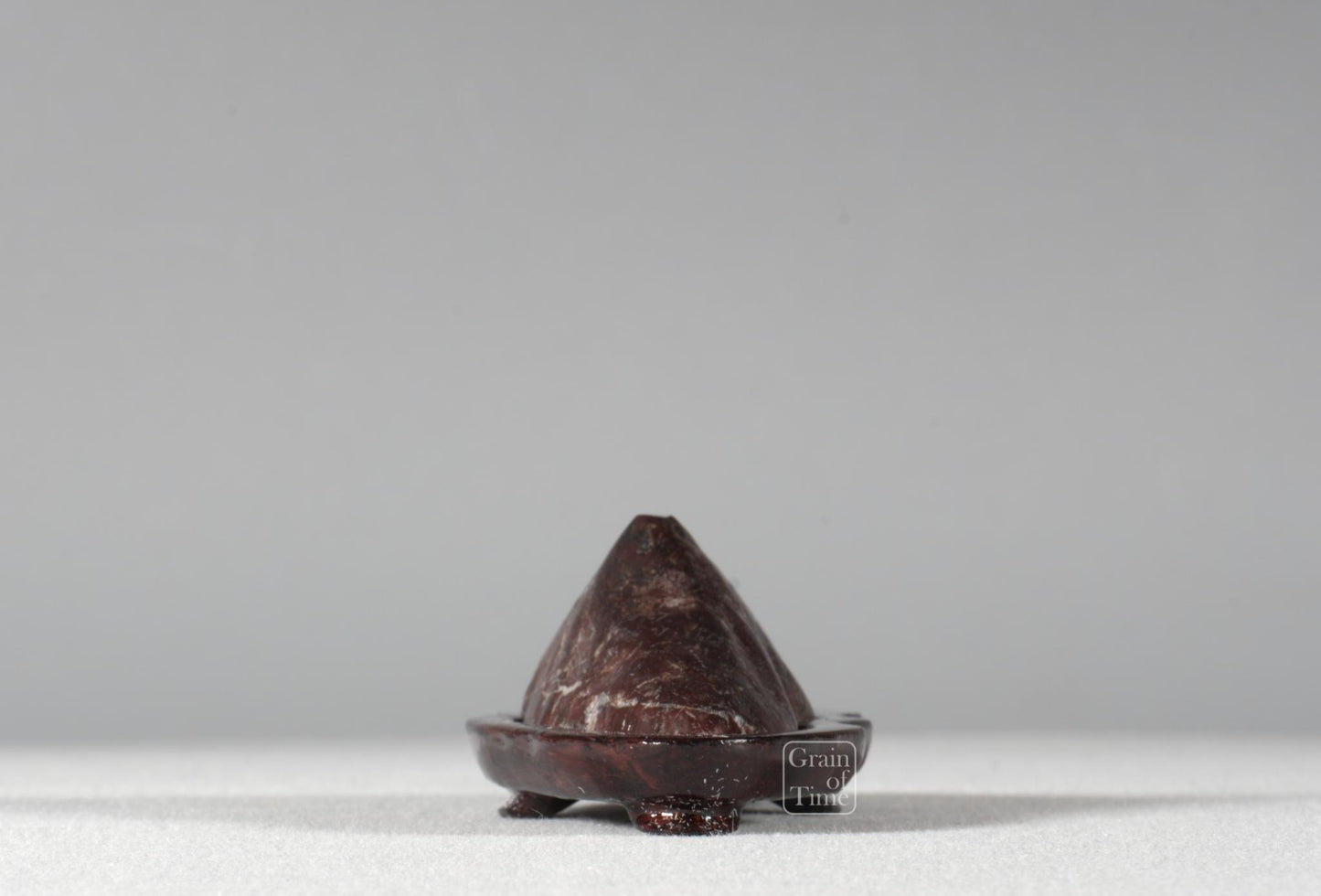 25030 - Abegawa Fuji Suiseki - 4½ in (12cm)