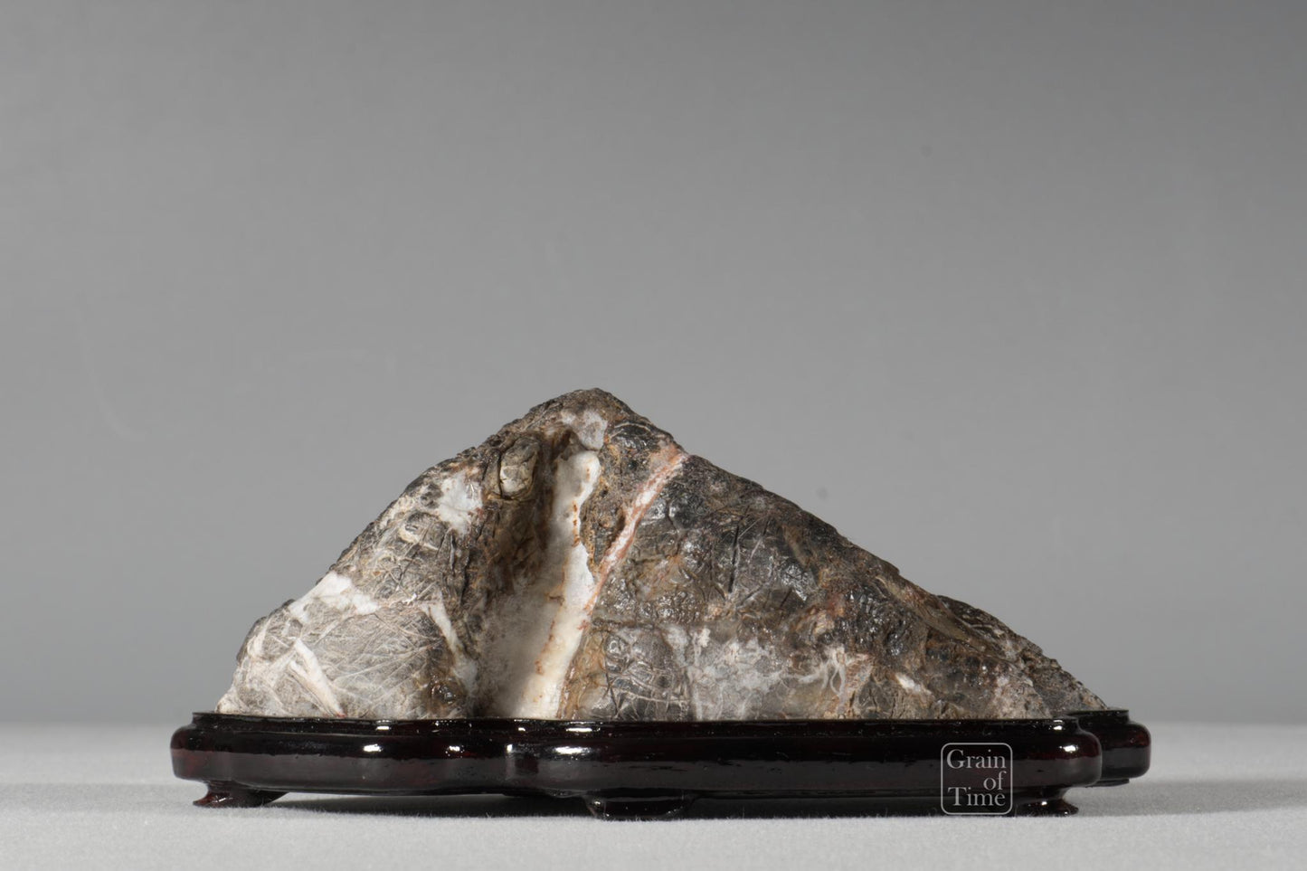 25029: Abegawa Waterfall / Mountain Suiseki - 6in (15cm)