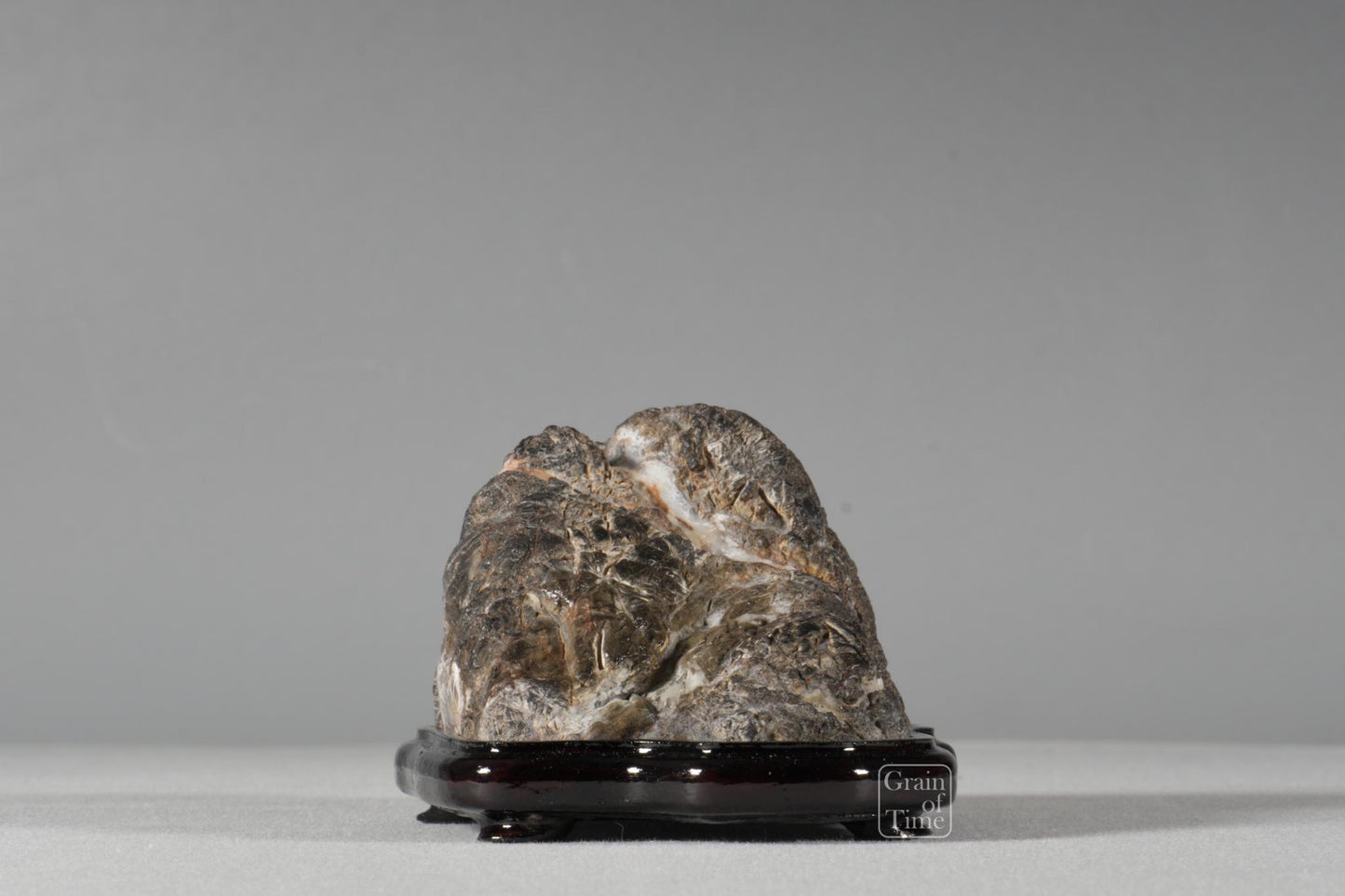 25029: Abegawa Waterfall / Mountain Suiseki - 6in (15cm)