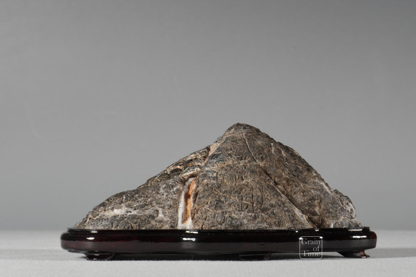 25029: Abegawa Waterfall / Mountain Suiseki - 6in (15cm)