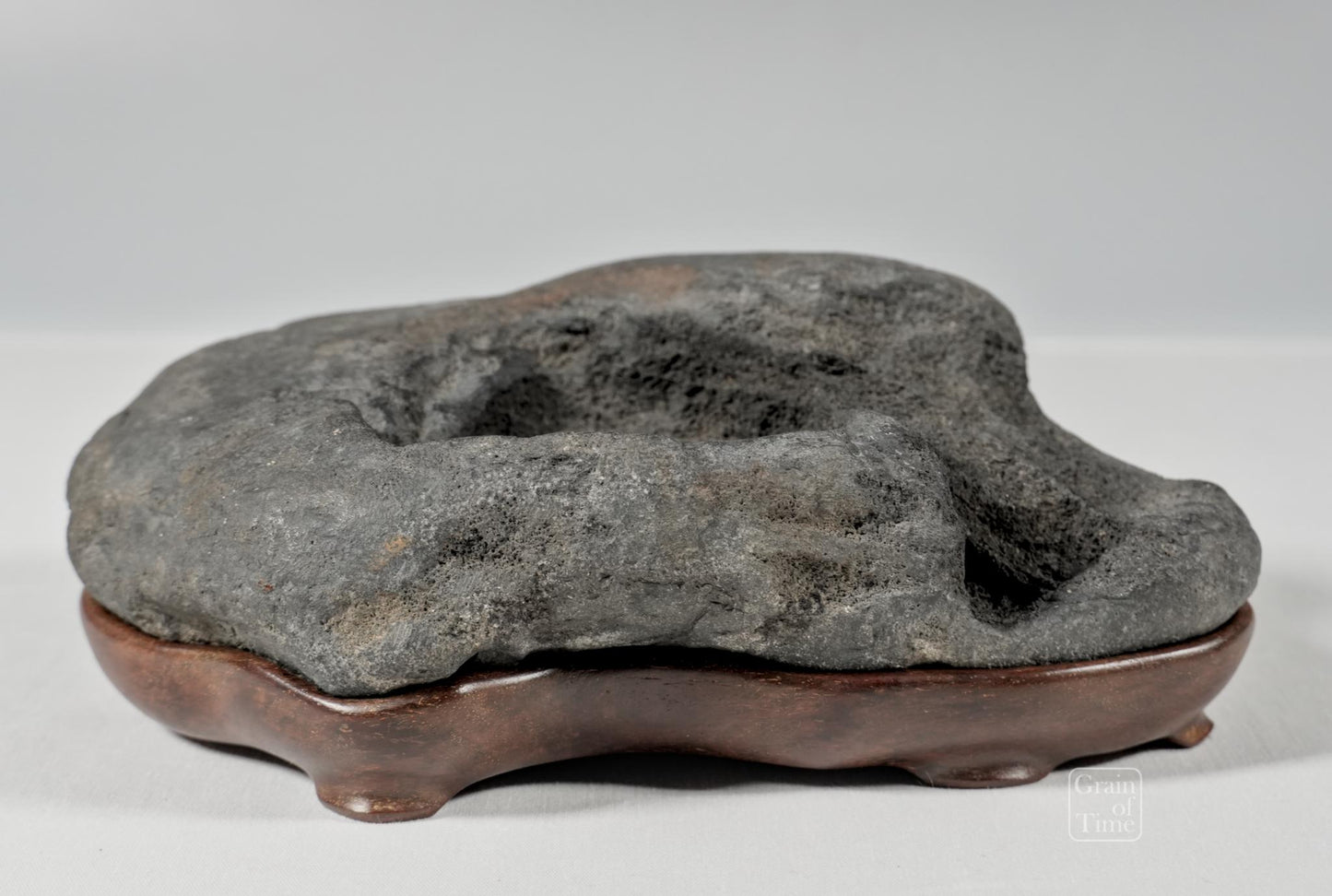 24995: Kamogawa Pool Suiseki - 8 in (20cm)