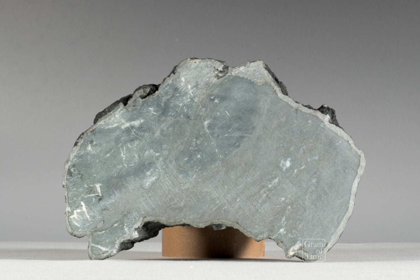 24905: Ibigawa Toyama Suiseki - 8in (20cm)