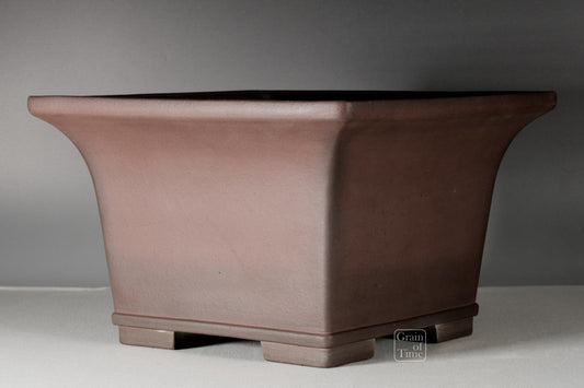 25089: Yamaaki (Tokoname) - Unglazed Cascade - 13⅜ in (34cm)