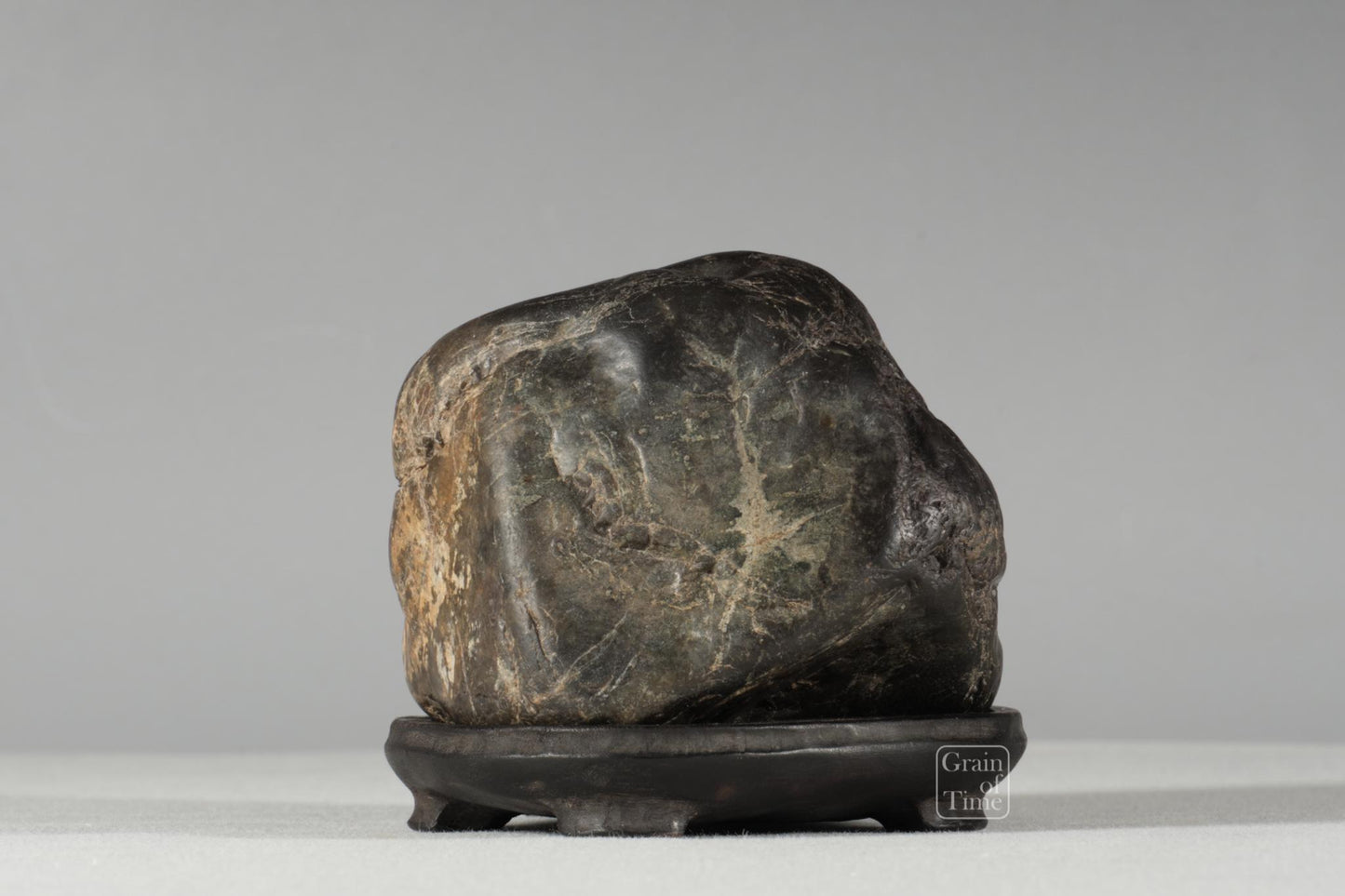 24937: Kamuikotan Suiseki - 6in (15cm)