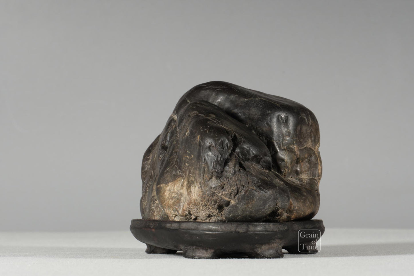 24937: Kamuikotan Suiseki - 6in (15cm)