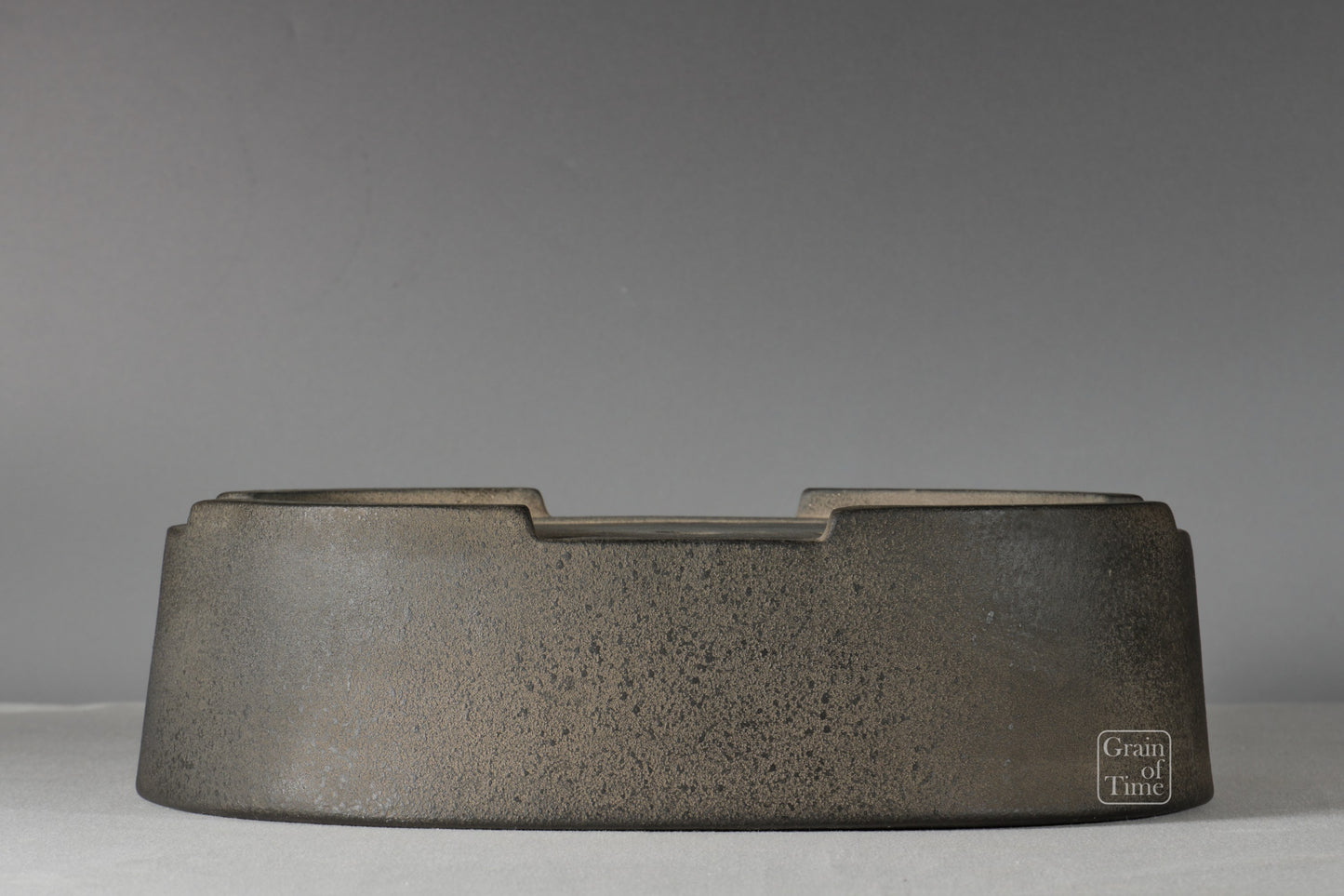 25096: Koyo (Tokoname) - Unglazed Oval - 12in (30cm)