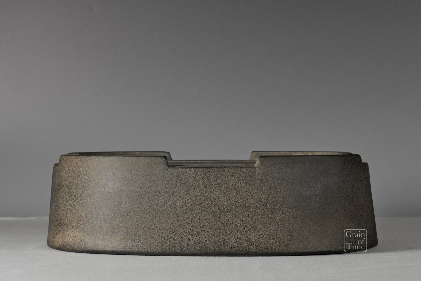 25096: Koyo (Tokoname) - Unglazed Oval - 12in (30cm)