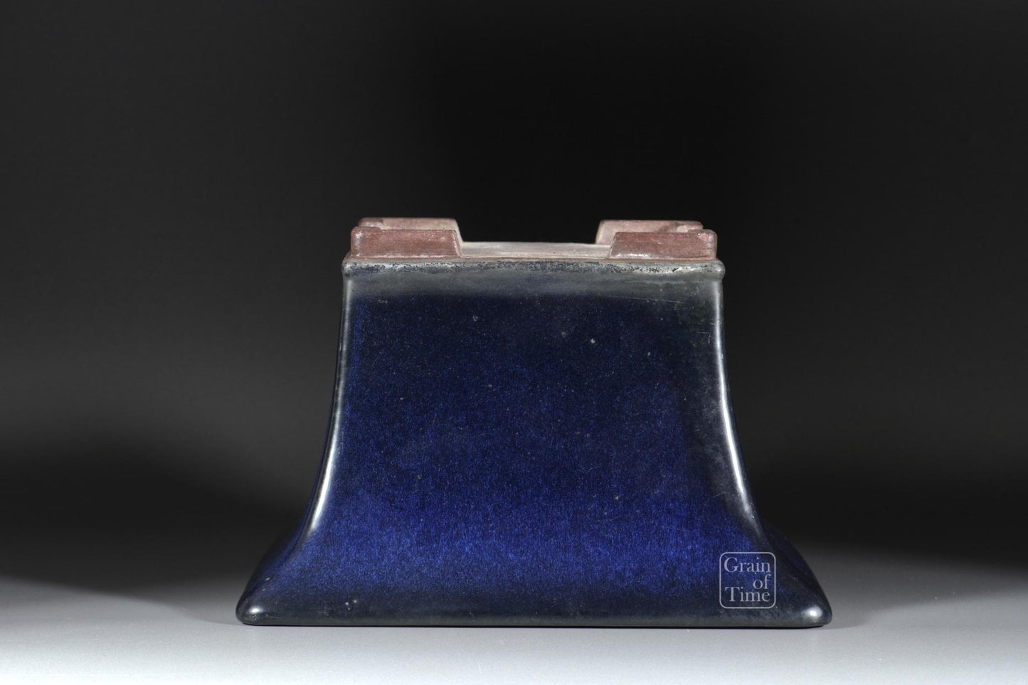 25005: Yamaaki (Tokoname) 3rd Gen - Ruri Blue Cascade 8¾ in (22cm)