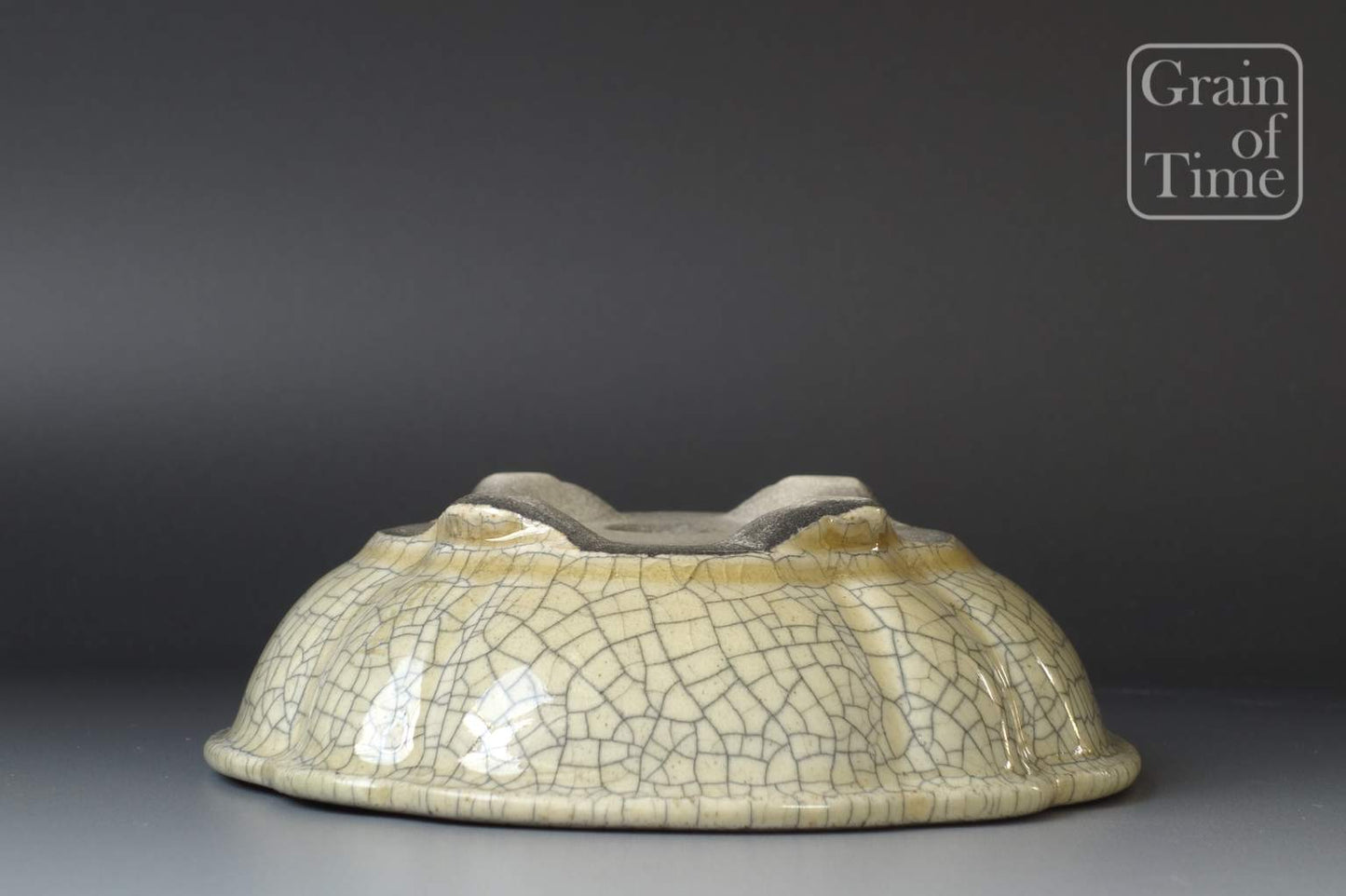 Crackle Glaze Mokko by Mazan / Shinzan Terahata - 7in (18cm)