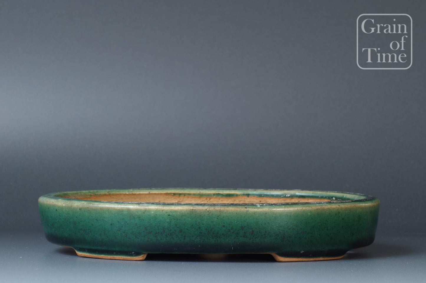 Ikkou (Tokoname) - Oribe green Oval - 6¾ in (17cm)