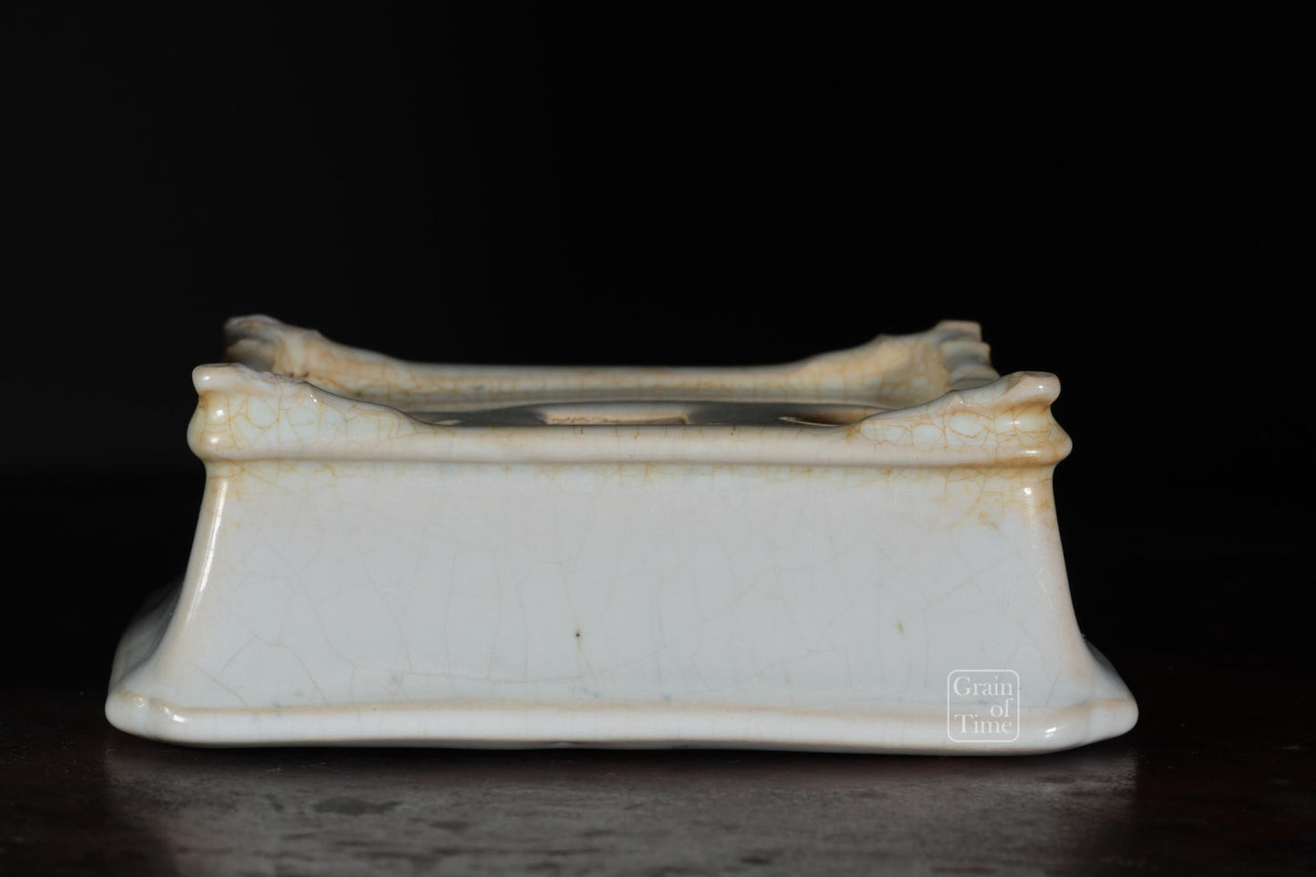 24948: Shunka Seizan - White Rectangle - 5½ in (14cm)