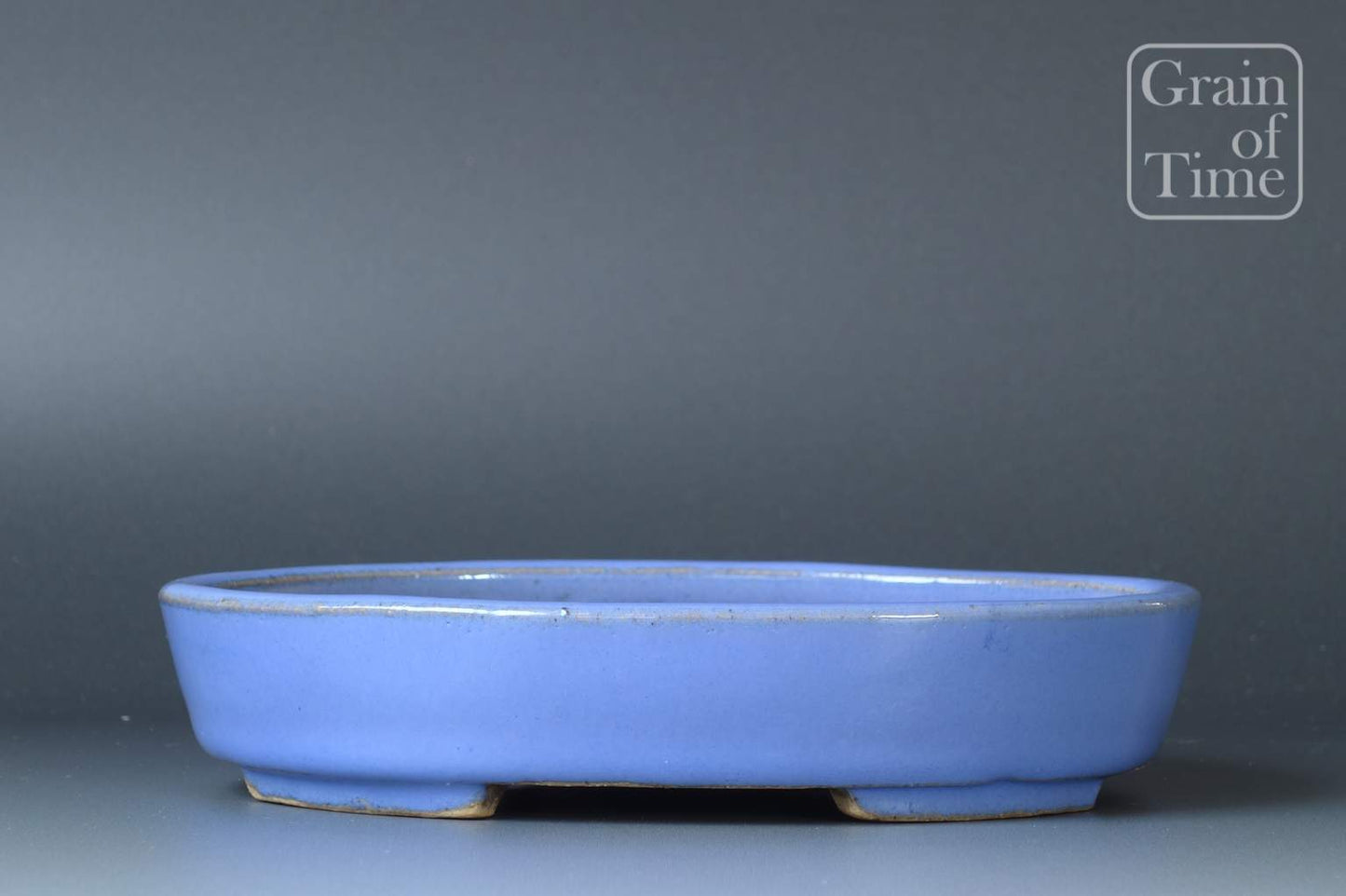 Aiba Koyo - Oval in Kinyo Blue Glaze - 6¼ in (16cm)