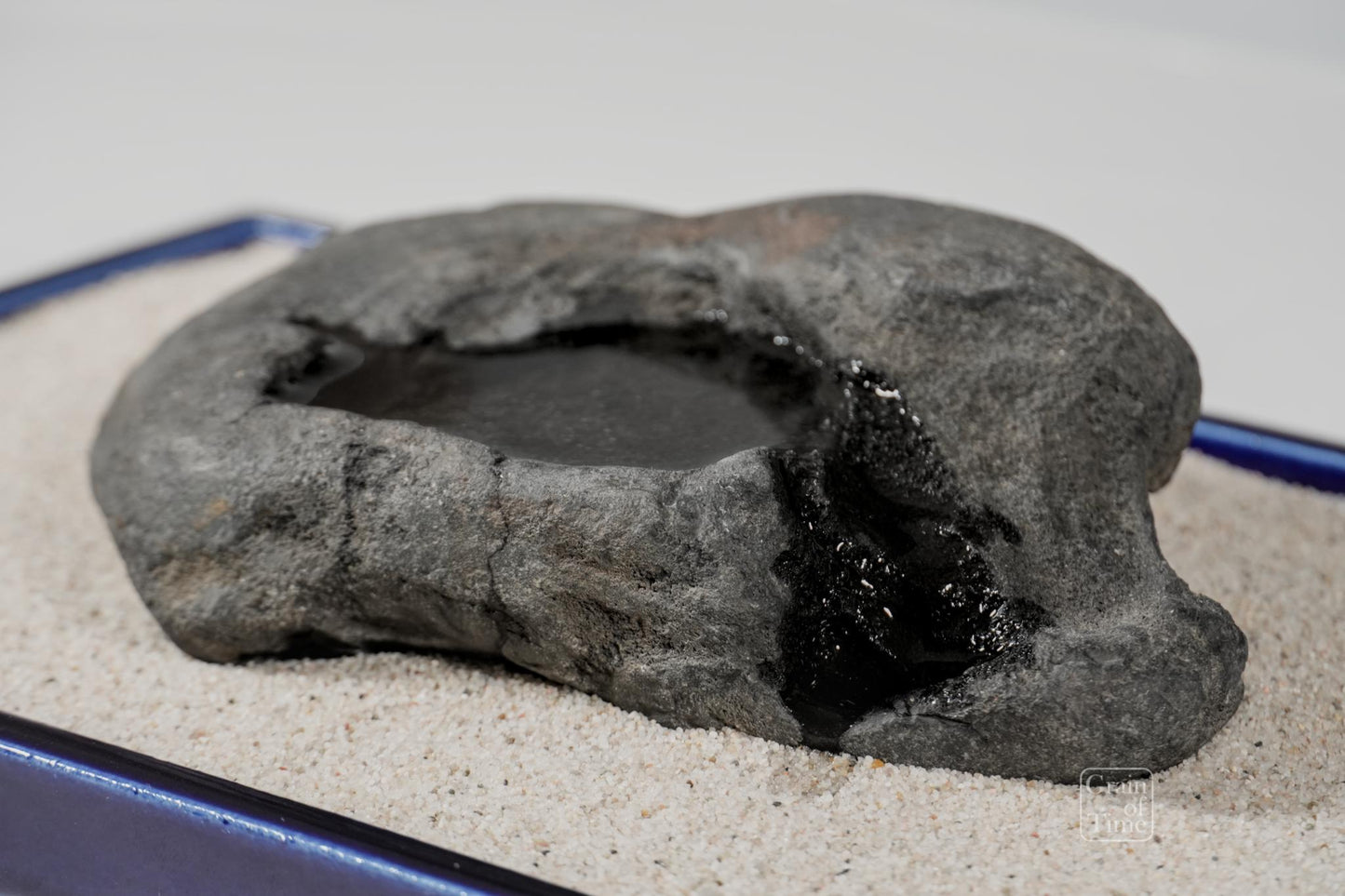 24995: Kamogawa Pool Suiseki - 8 in (20cm)