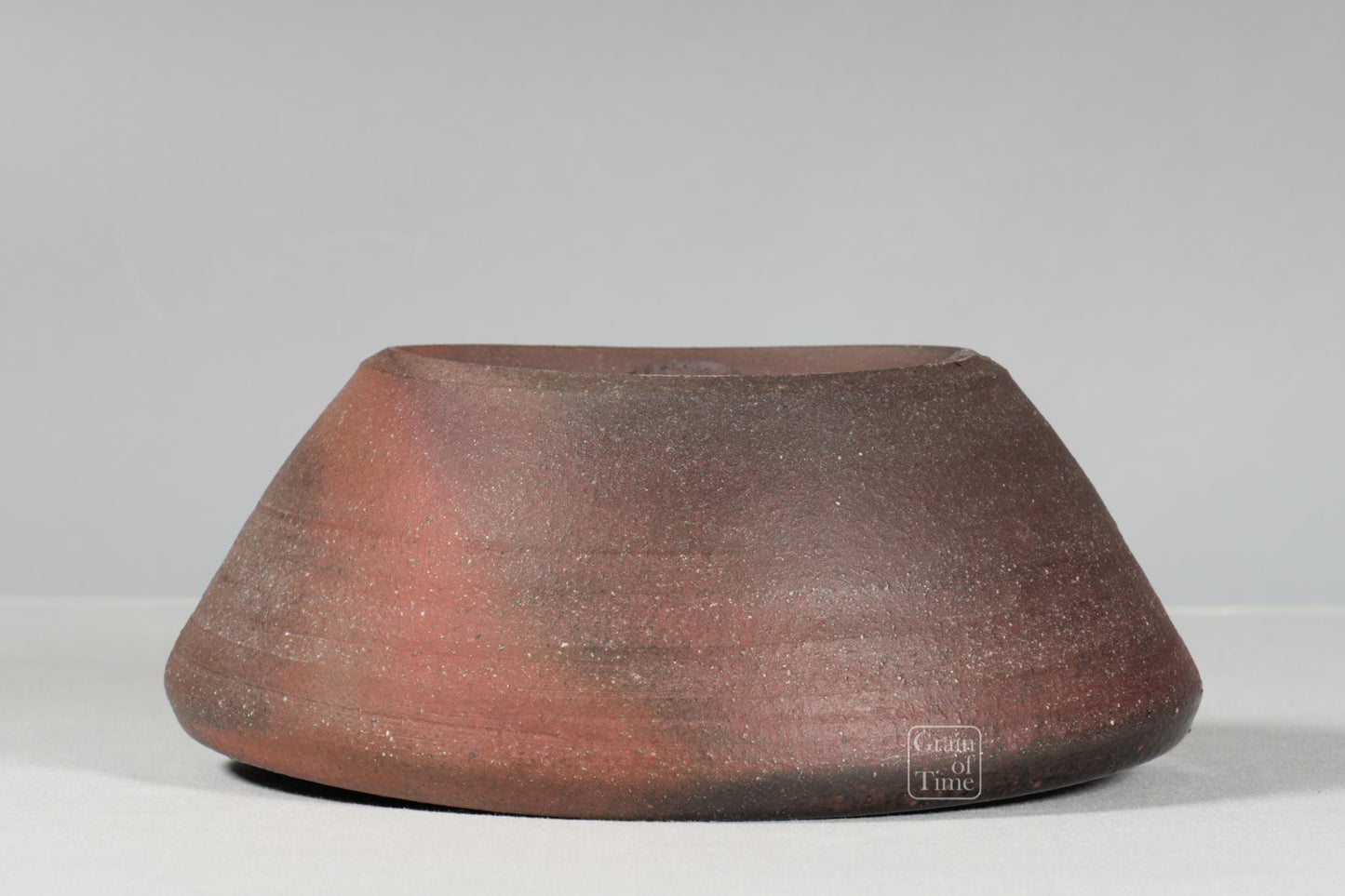 Katsumi Nimiki - Kiln Change Round - 7½ in (19cm)