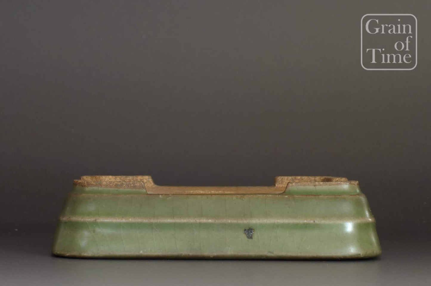 Hattori (Tokoname) - Celadon / Olive Green Crackle Rectangle - 5⅛ in (13cm)